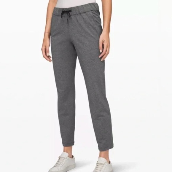 Lululemon Women’s On the Fly Pants - Picture 1 of 9